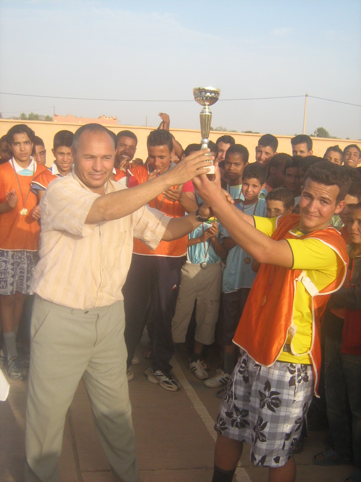 Sport: Aide au tournoi interclasse de mini-foot du collège IBN KHALDOUN