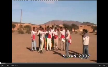 Extrait vidéo du matche de foot-ball entre l’équipe TANGARFA et l’équipe d’IZENZAREN 05/01/2007