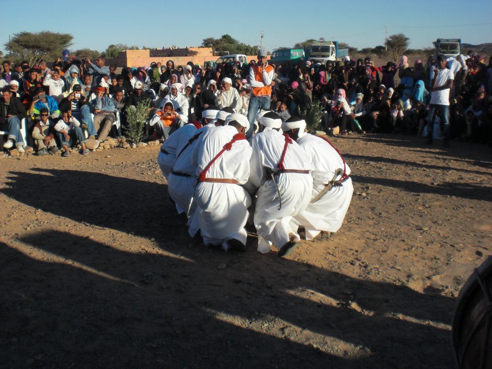 295174_428823773813469_454144788_n