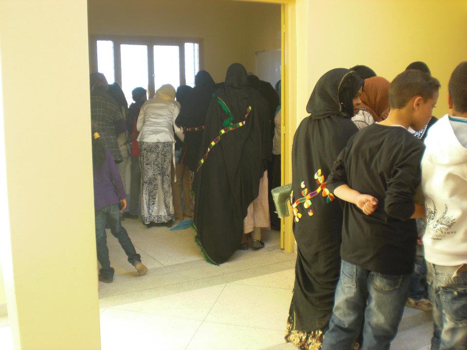 306244_428821550480358_162418847_n