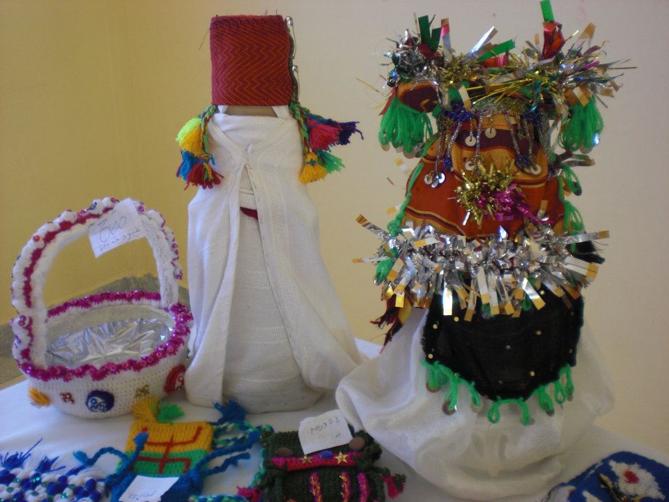 539945_428821240480389_77501131_n